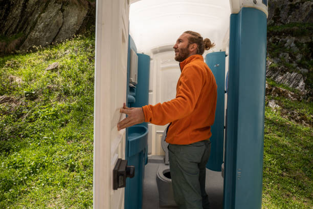 Portable Toilet Options We Offer in Hialeah, FL